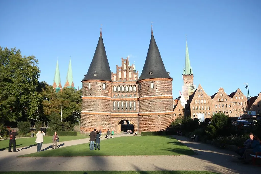 Herrenhaus Hohewarte Lübeck 0*,  Tyskland